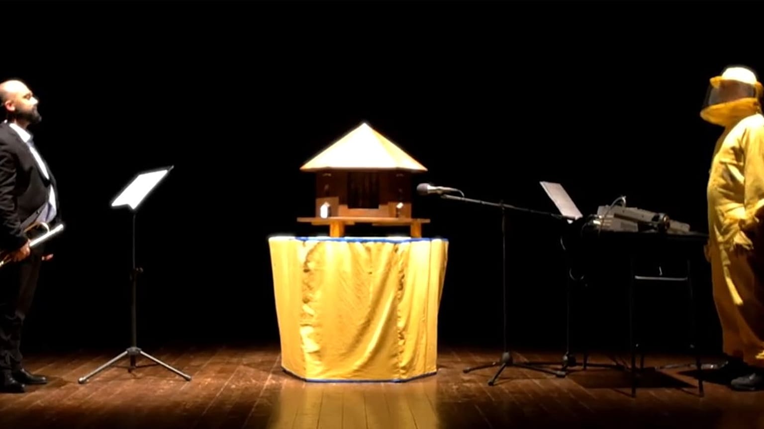 Watch: This Italian trumpetist duets with 30,000 bees