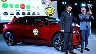 I-Pace, un suv elettrico è auto dell'anno 2019