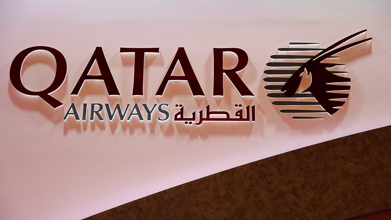 اتفاق تاريخي تبرمه الخطوط القطرية مع الاتحاد الأوروبي 