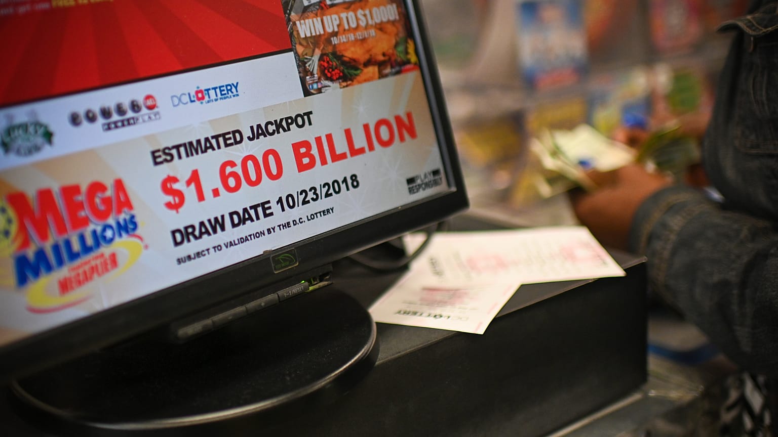Piyangoda 1,5 milyar dolar tutturdu, 'tek seferde rekor ödül alan' talihli oldu