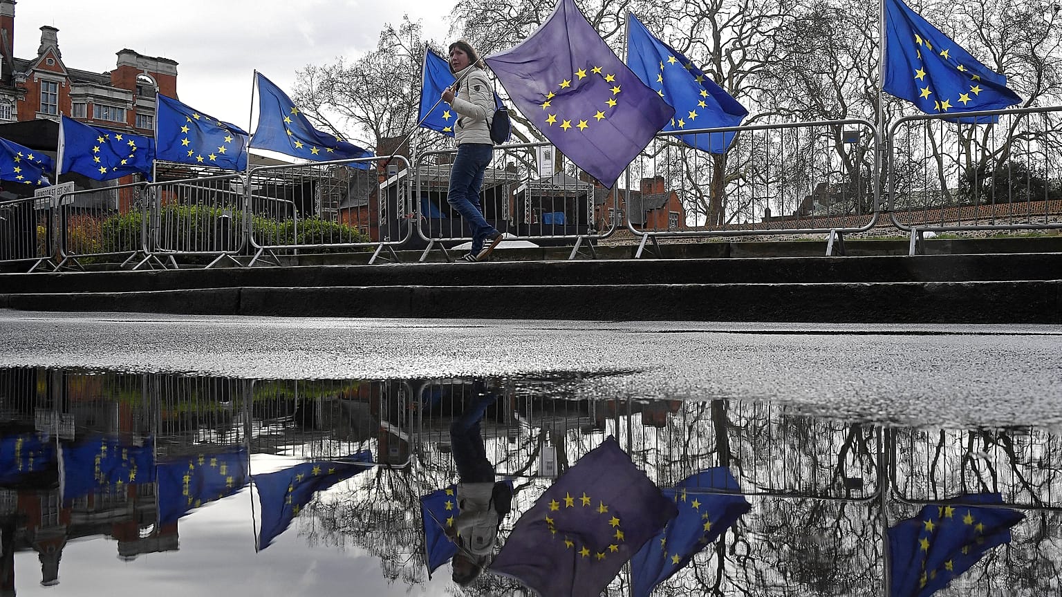 Ismét Brüsszelben tárgyalnak a brexitről a britek, vészesen közeledik március 29-e