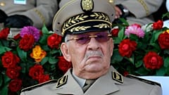 قائد الجيش الجزائري: وضع البلاد لا يحتمل تأخير إجراء الانتخابات الرئاسية 
