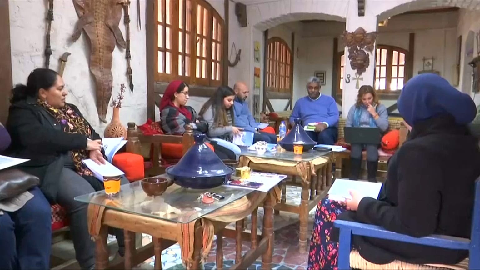 روائيون وكتاب مصريون يلجأون للطبيعة بحثا عن الإلهام والأفكار الجديدة 