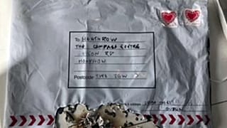 Polícia procura responsáveis de pacotes armadilhados em Londres