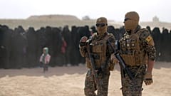 عناصر من قوات سوريا الديمقراطية