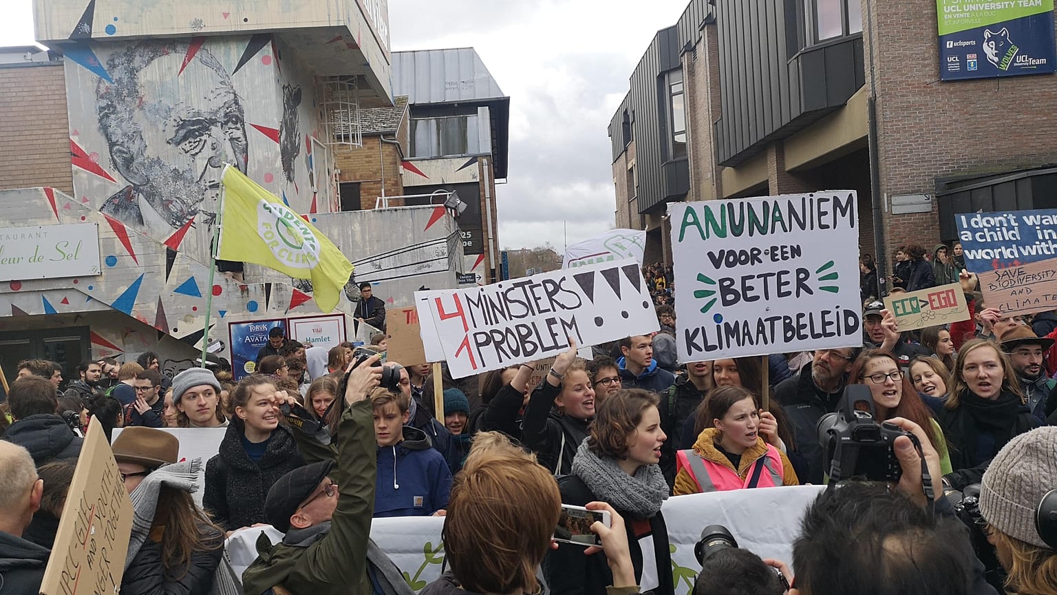 The Brief from Brussels: Anuna de Wever, Klima, Ungarn, Migration