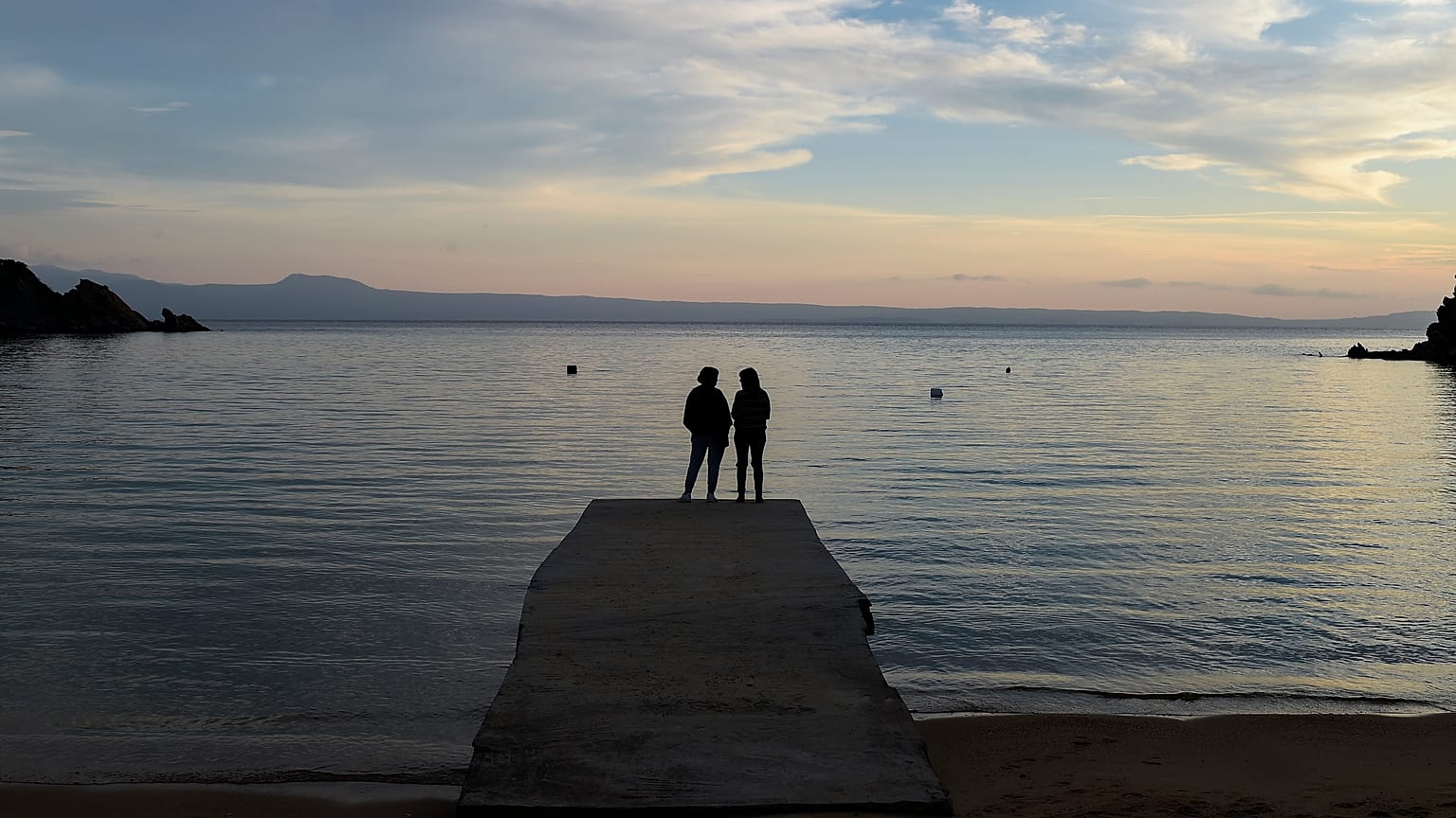 Ελλάδα: Μην πάτε για μπάνιο! Τα νερά είναι κρύα ακόμη 