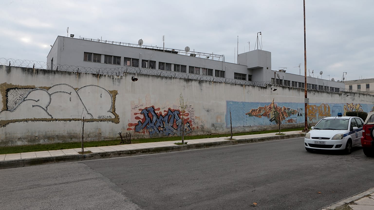 Νεκρός σε άγρια συμπλοκή στις φυλακές Κορυδαλλού
