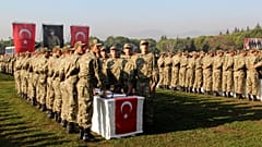 Hulusi Akar yeni bedelli askerlik sistemini açıkladı: Erbaş, Er ve bedellilerde temel eğitim 1 ay