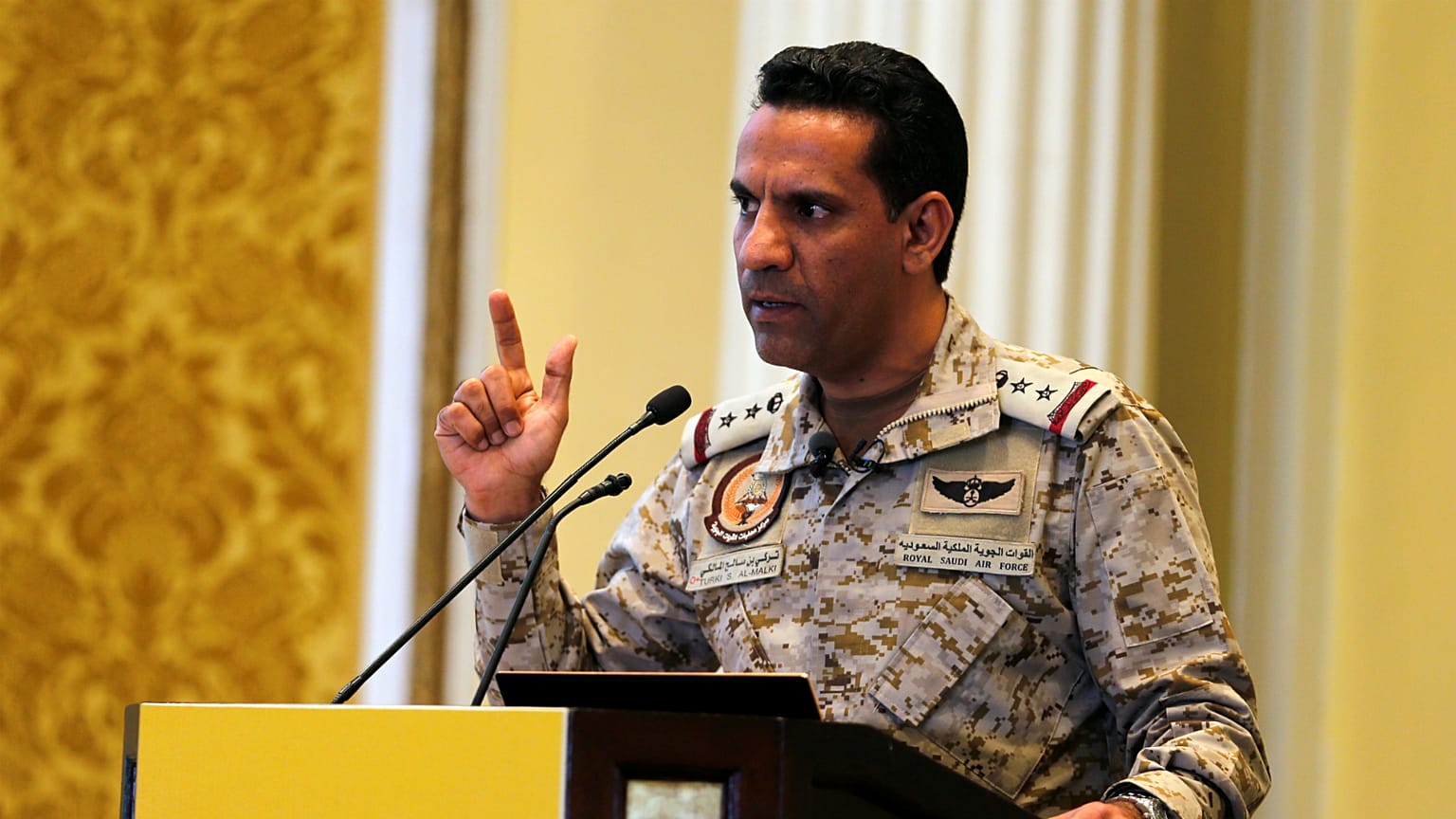 الدفاع الجوي السعودي يقول إنه أسقط طائرة مسيرة جنوب البلاد