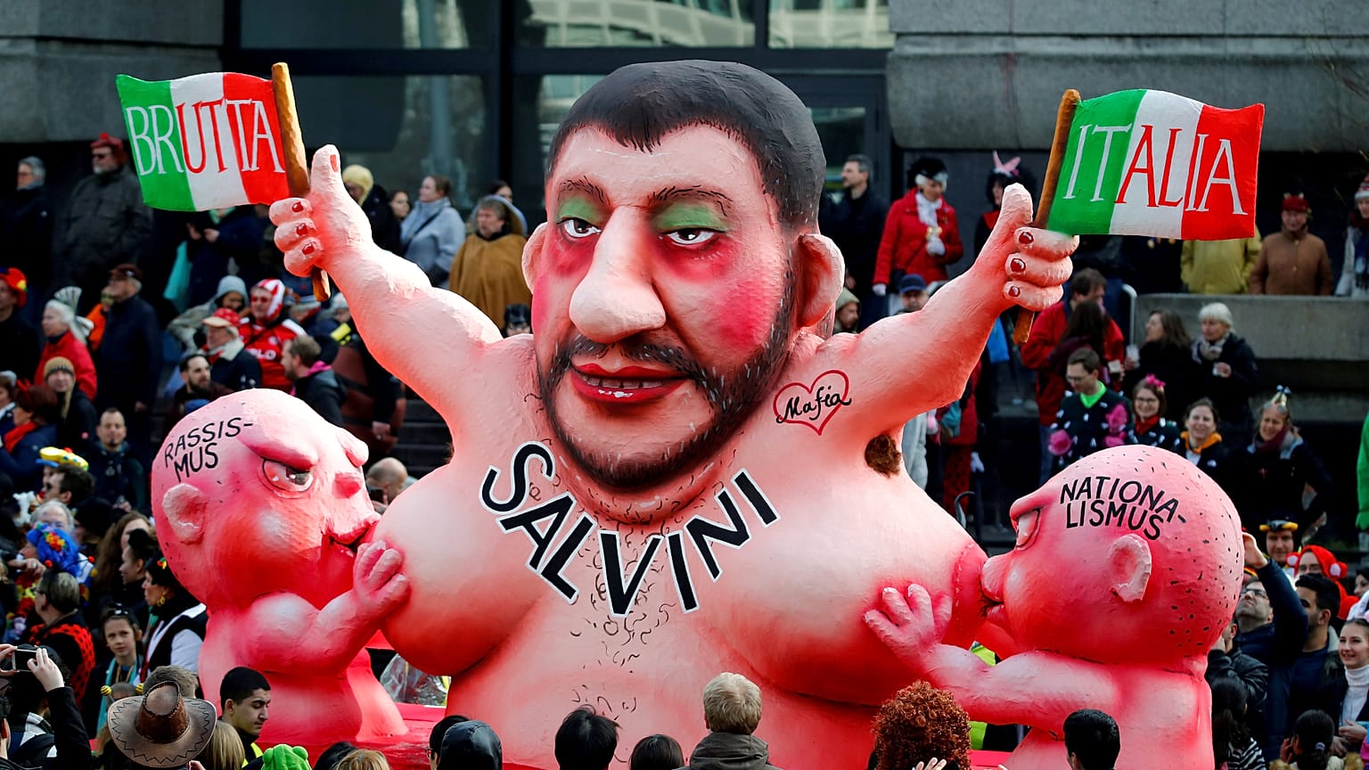 No Comment der Woche: Salvini im Karneval & ein rollender Rinderzüchter