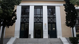 Σκληρή ανακοίνωση της Ένωσης Δικαστών και Εισαγγελέων για τις απειλές του «Ρουβίκωνα»