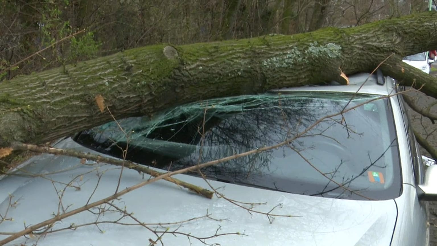 Pusztító vihar söpört végig Európán