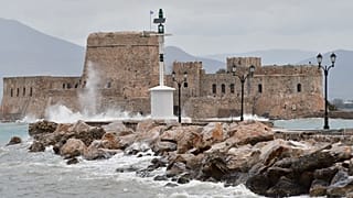 Έκτακτο δελτίο ΈΜΥ: Πτώση θερμοκρασίας, βροχές, καταιγίδες και θυελλώδεις άνεμοι