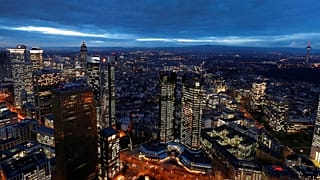 Kommt bald die deutsche Superbank?