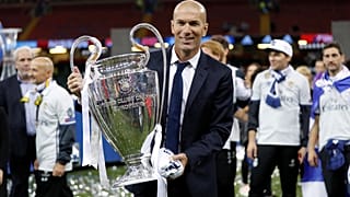 زين الدين زيدان يعود رسمياً لتدريب ريال مدريد 