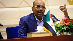البرلمان السوداني يقلص حالة الطوارئ إلى 6 أشهر