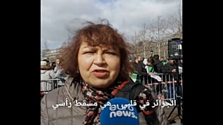 مستشارة بلدية باريس تساند المتظاهرين الجزائريين في العاصمة الفرنسية