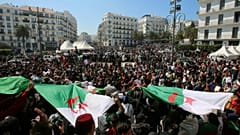 ادامه اعتراض‌ها در الجزایر؛ معترضان خواستار تغییرات سیاسی فوری هستند