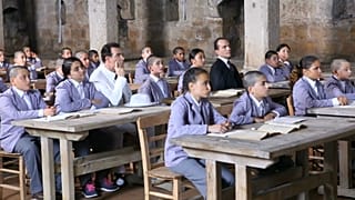 Hasan Ali Yücel ve Köy Enstitüleri filmi Yücel'in Çiçekleri Paris'te gösterime giriyor