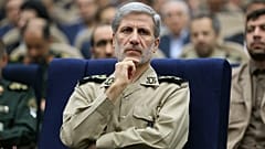 امیر حاتمی، وزیر دفاع ایران