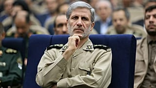 امیر حاتمی، وزیر دفاع ایران