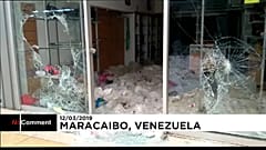 Shopping centre looted amid Venezuela blackout