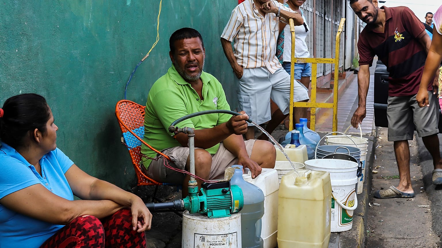 Venezuela, tocada y al ralentí tras el gran apagón