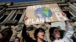 Estado francês processado por falta de ações contra aquecimento global