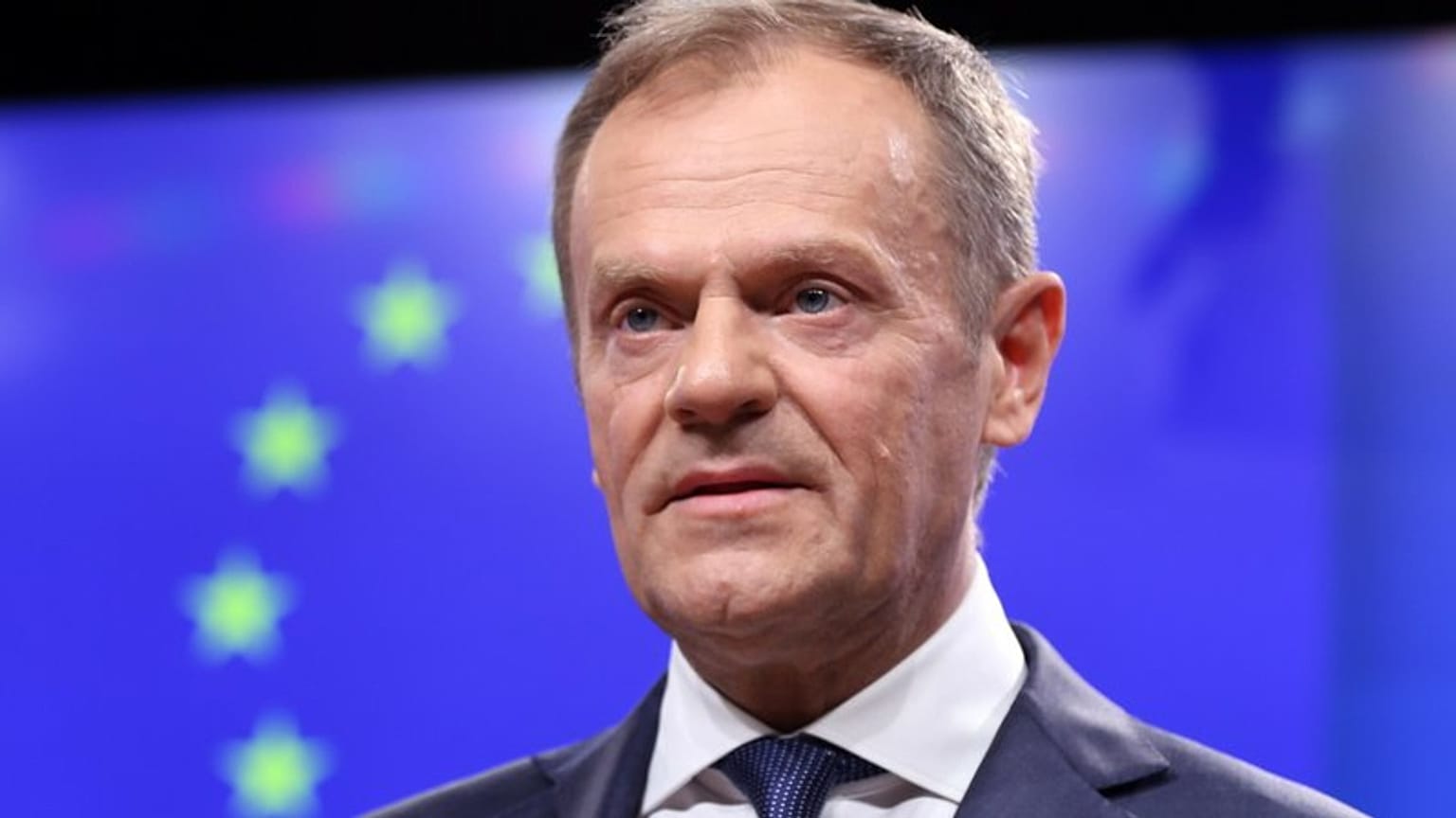 Tusk: Brexit'i yeniden düşünmek isterse İngiltere'ye uzun bir erteleme sağlanabilir