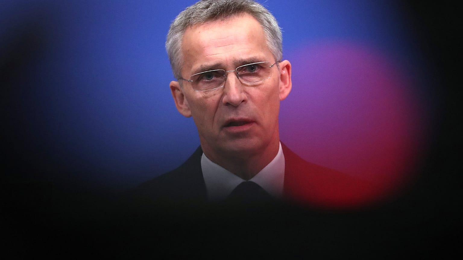 The Brief from Brussels: NATO, Migration, Umsatzsteuer, Spotify-Apple