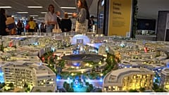 Emlak fuarı MIPIM, Tesla şirketinin geleceği ve Forbes Dünya Milyarderler Listesi