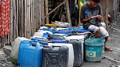 Manila residents struggle to cope with water rationing