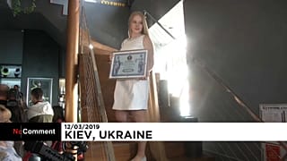 Киевская Рапунцель установила рекорд по длине волос