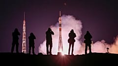 Trois spationautes en route vers la Station spatiale internationale