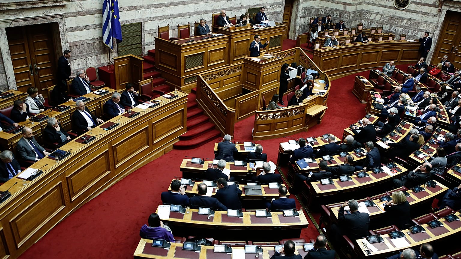 Συνταγματική Αναθεώρηση: Υπερψηφίστηκαν όλες οι προτάσεις