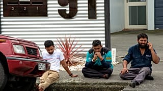Nach dem Terror: Neuseeland rückt zusammen
