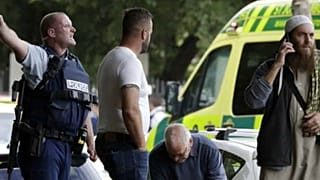 Теракты в мечетях Крайстчёрча: десятки погибших