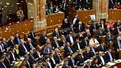 Komoly kritika a közigazgatási bíróságokról szóló törvényekről