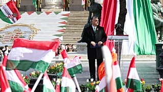 Pró-governo e oposição manifestam-se em Budapeste