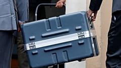 Etiyopya: 157 yolcunun öldüğü uçak neden düştü? Boeing 737 Max 8'in kara kutusundan ilk bilgiler