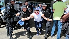 Impossibile manifestare in Nicaragua. Polizia reprime gli oppositori