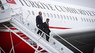 Oktay ve Çavuşoğlu cami saldırılarının yaşandığı Yeni Zelanda'da