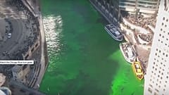 Aziz Patrick gününde Chicago Nehri yeşile boyandı