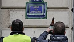 Gilets jaunes : un gouvernement en quête de fermeté