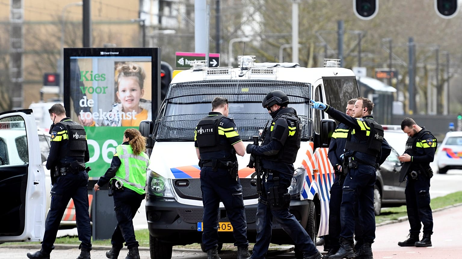 Hollanda'nın Utrecht kentinde silahlı saldırı
