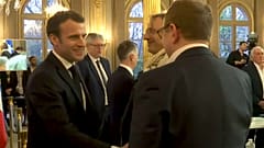 Le président français Emmanuel Macron dénonce la "tyrannie d'une minorité"
