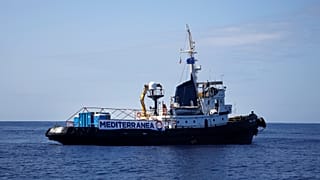 H Ιταλία προειδοποιεί τις ΜΚΟ για τα πλοία που βοηθούν μετανάστες