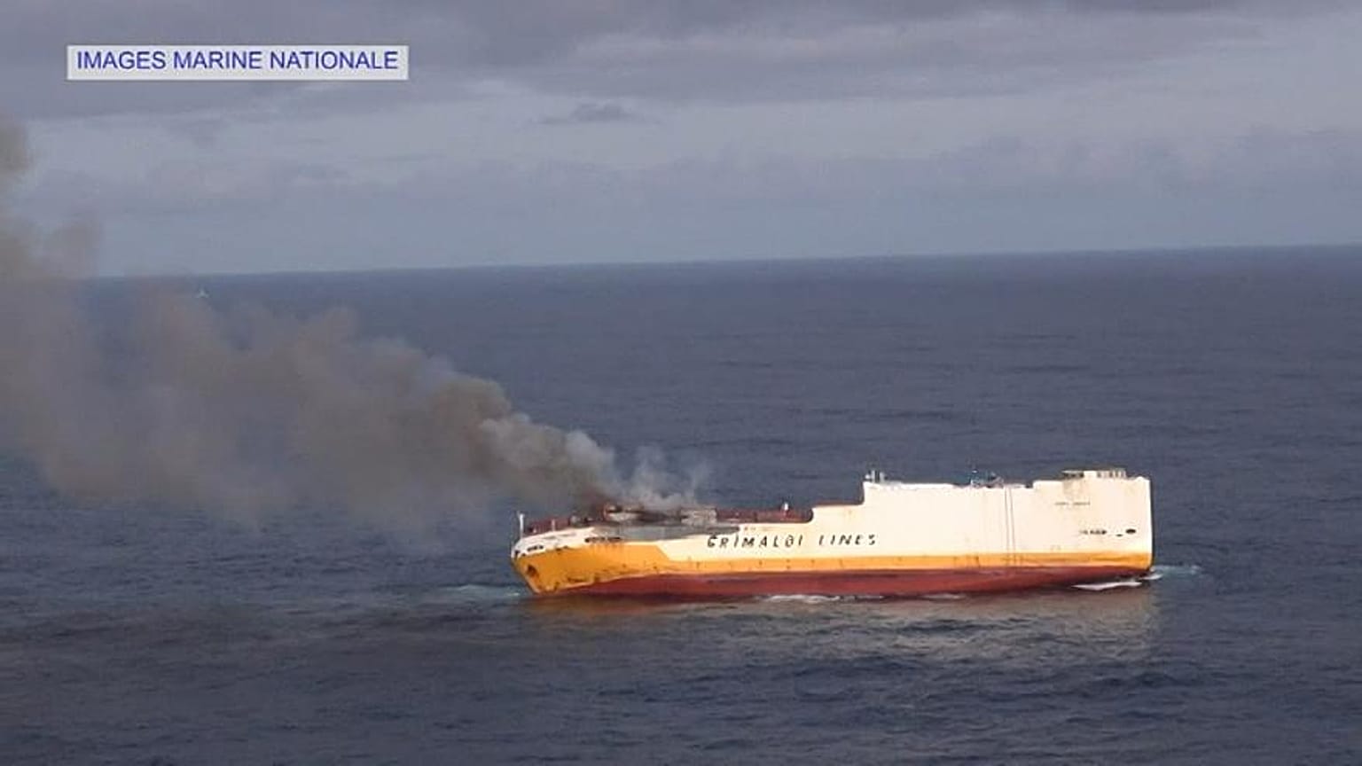 Incógnitas e incongruencias en el derrame de fuel del buque 'Grande America'