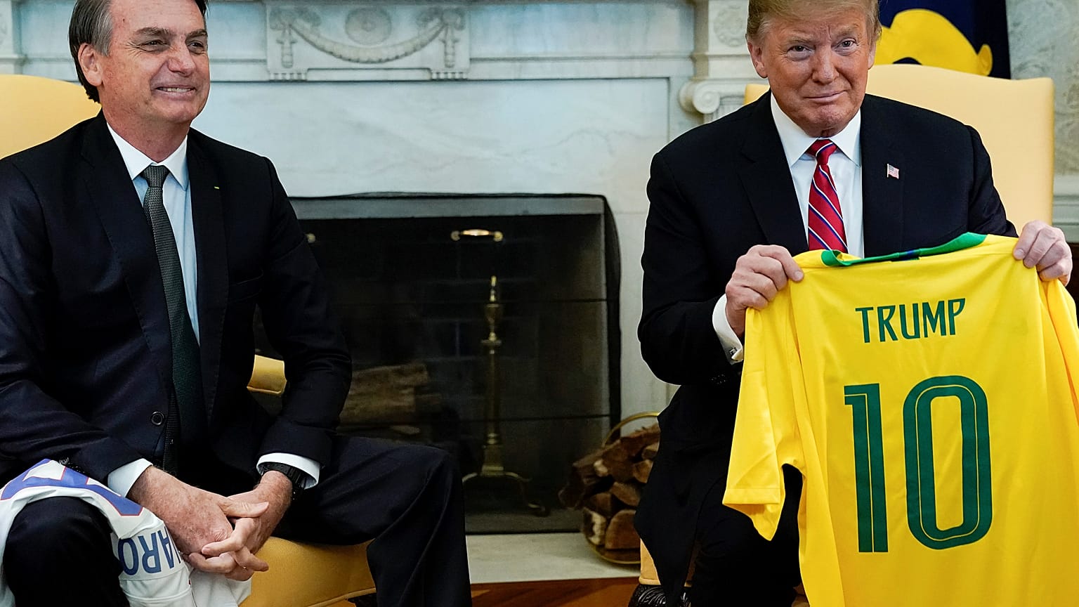 "Trump quer a América grande, eu quero o Brasil grande", diz Bolsonaro na Casa Branca